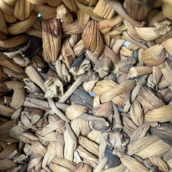 woven basket round with handles hyacinth rattan decor - Picture 13 of 13